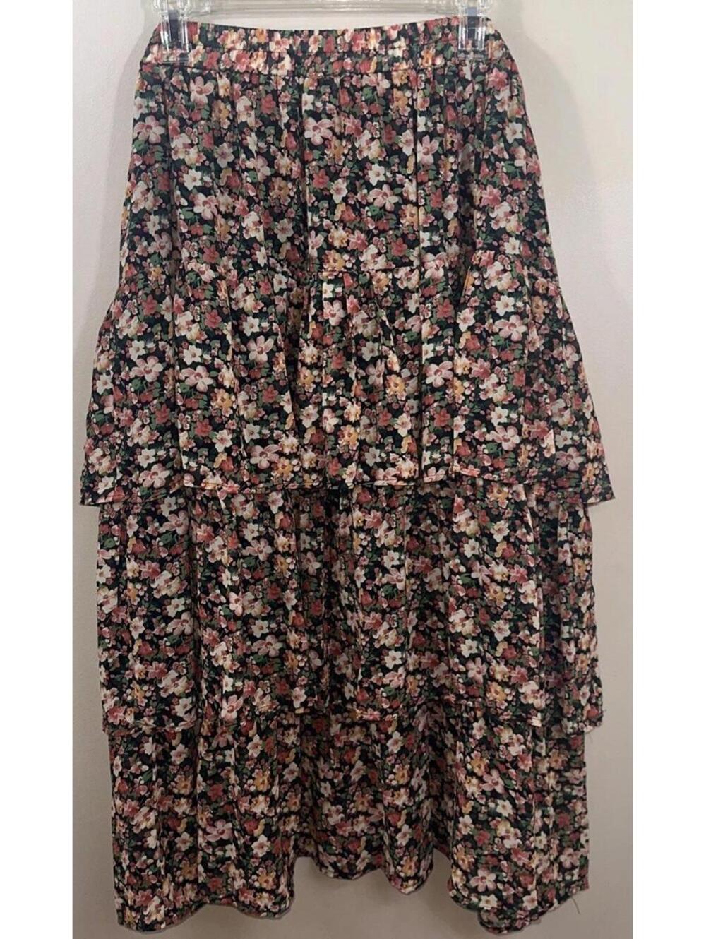 SKIES ARE BLUE Curvy Sz 3X Ruffled Tiered Midi Skirt Black with all over floral